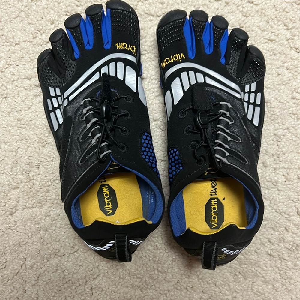 Vibram Toe Shoes Size 40 Ladies